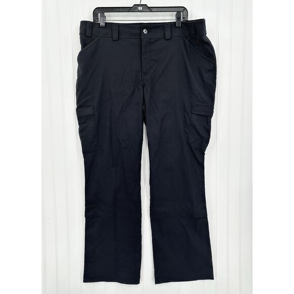 Duluth Trading Pants 18x31 Dry On The Fly Convertible Bootcut Hiking Roll Up EUC - Picture 1 of 14